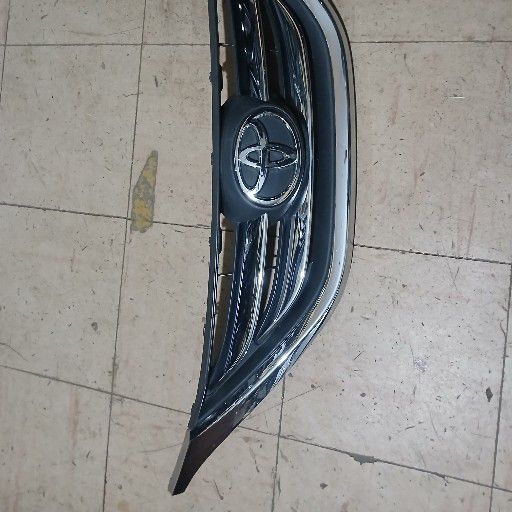 Toyota startlet grill - Private Seller Toyota startlet grill - Private Seller