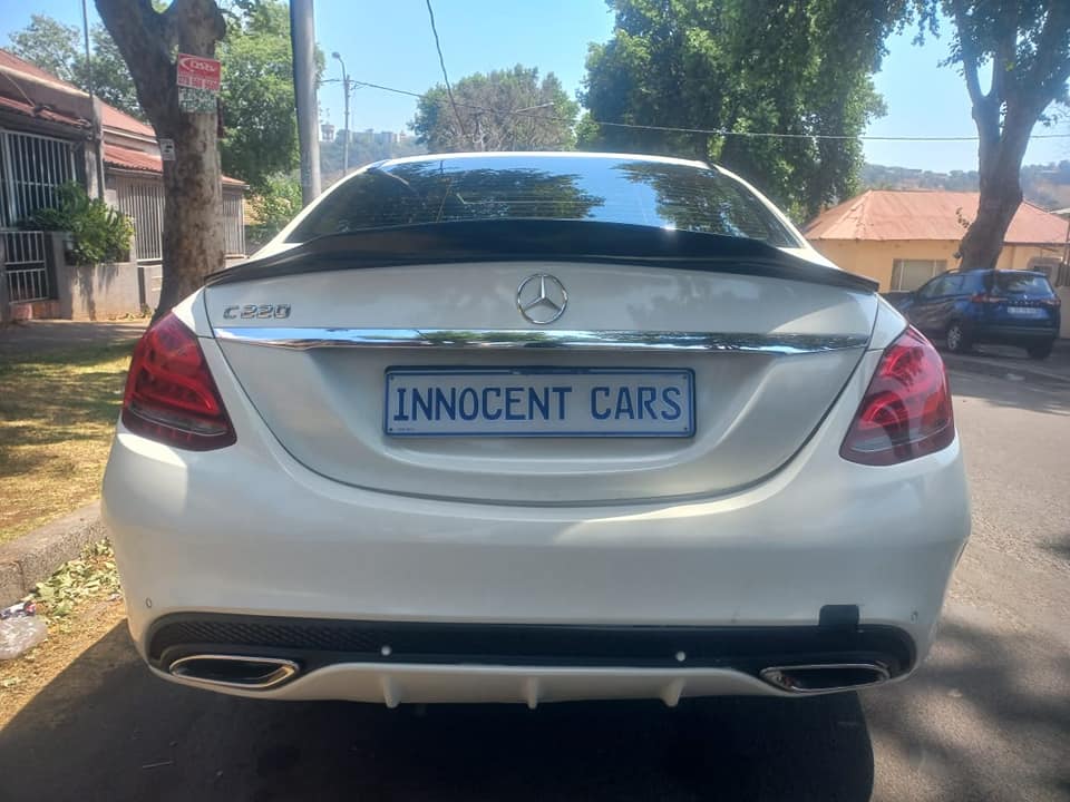 2015 MERCEDES BENZ BLUE TEC C220 DIESEL, AUTOMATIC, WHITE COLOR, MILEAGE 85000KMS