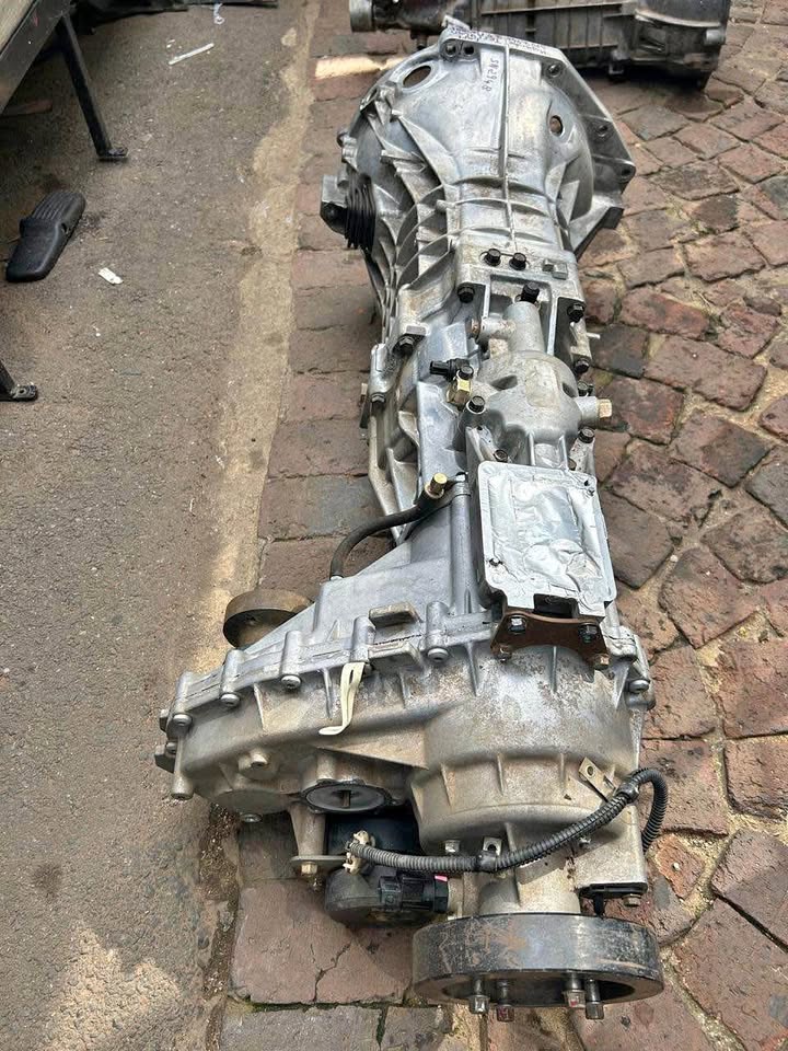 Hyundai Terrecan 2.9 CRDI 4×4 Gearbox For Sale Call or WhatsApp