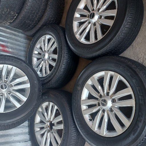 Good secondhand isuzu dmax bakkie rims - Private Seller