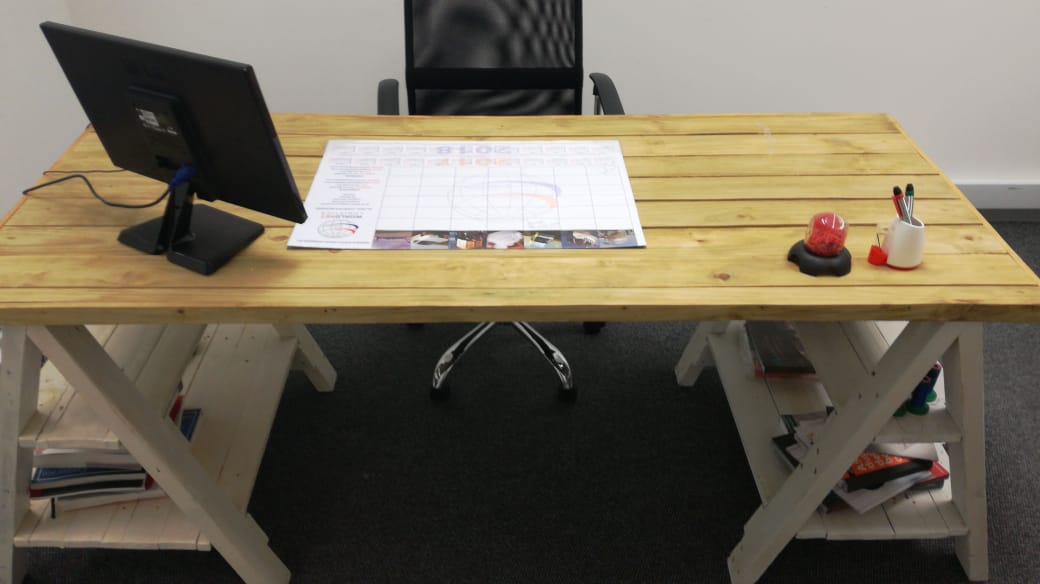 Huge Bargain Ing Office Furniture Not Even A Year Old Huge Bargain Ing Office Furniture Not Even A Year Old
