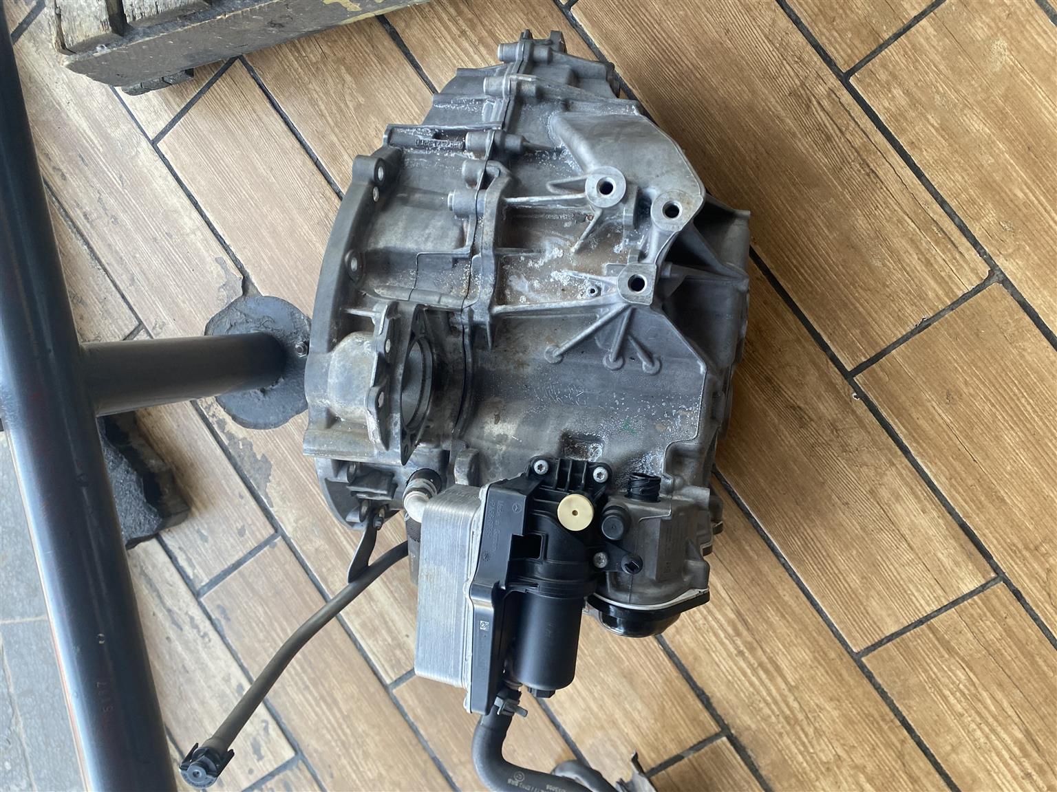 Merdeces Benz M260.920 Engine, 4*2 Gearbox Available for Sale - Private Seller Merdeces Benz M260.920 Engine, 4*2 Gearbox Available for Sale - Private Seller