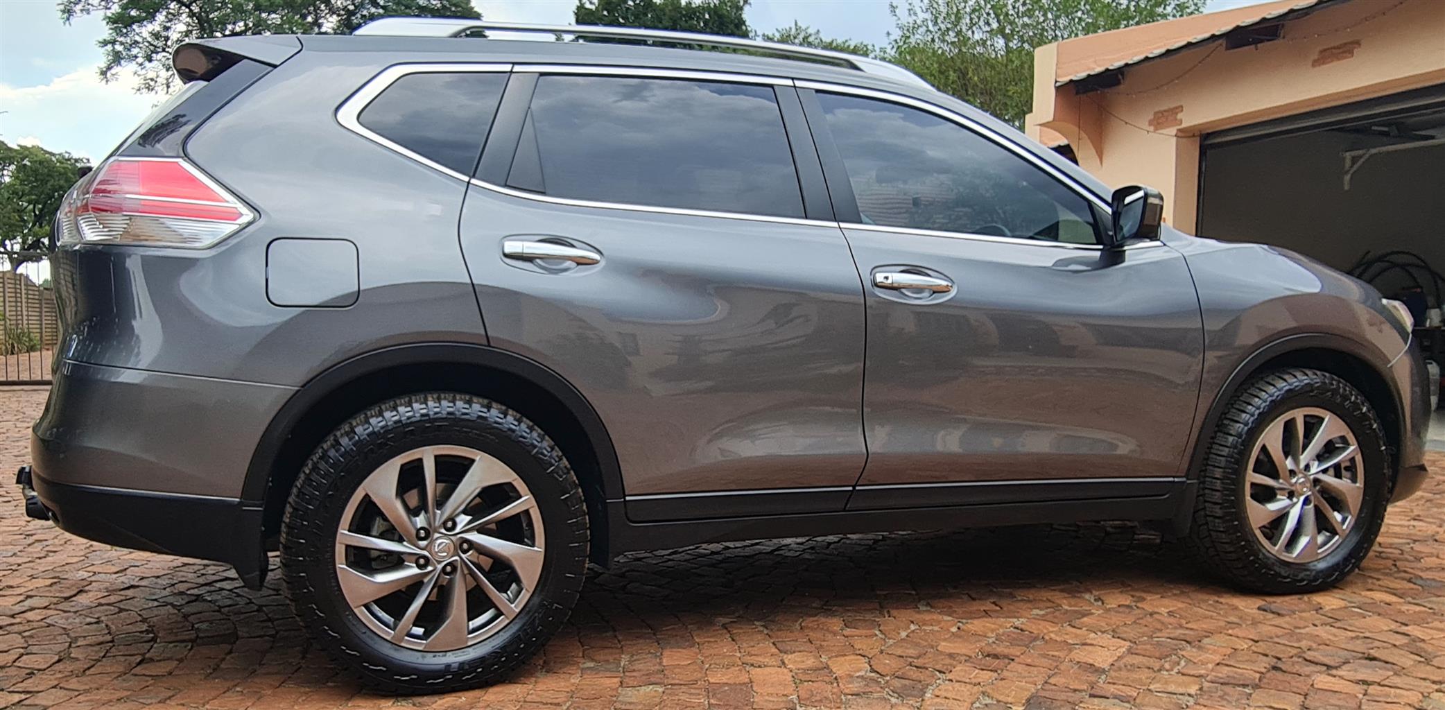 Used 2017 Nissan X-Trail 2.5 4x4 SE CVT - Private Seller