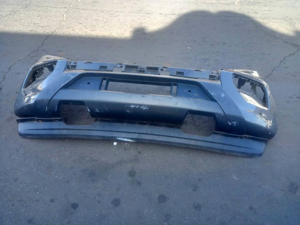 2020 - 2014 Toyota Hilux GD-6 Raider Front Bumper - Private Seller 2020 - 2014 Toyota Hilux GD-6 Raider Front Bumper - Private Seller