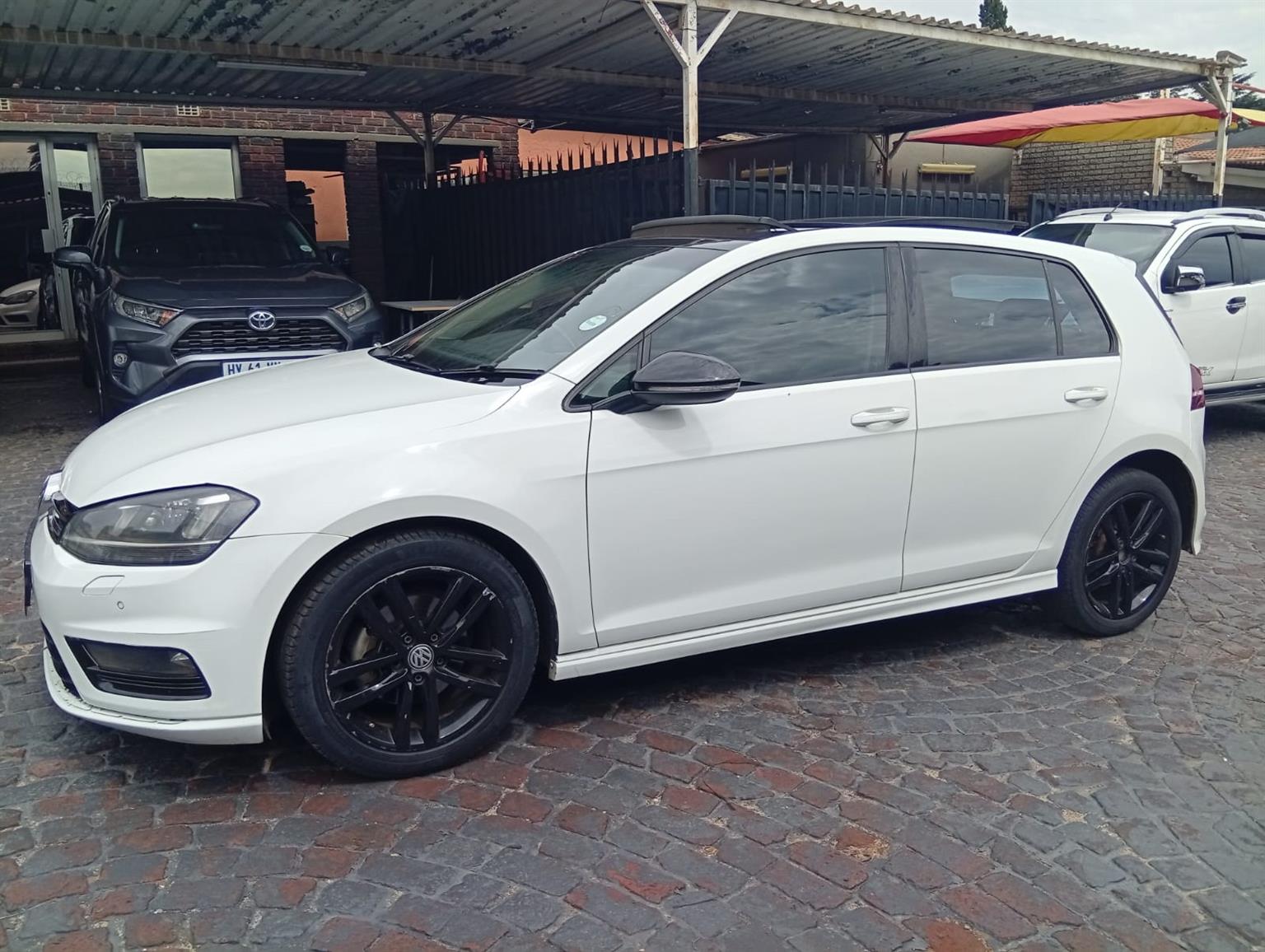 Golf7 R line