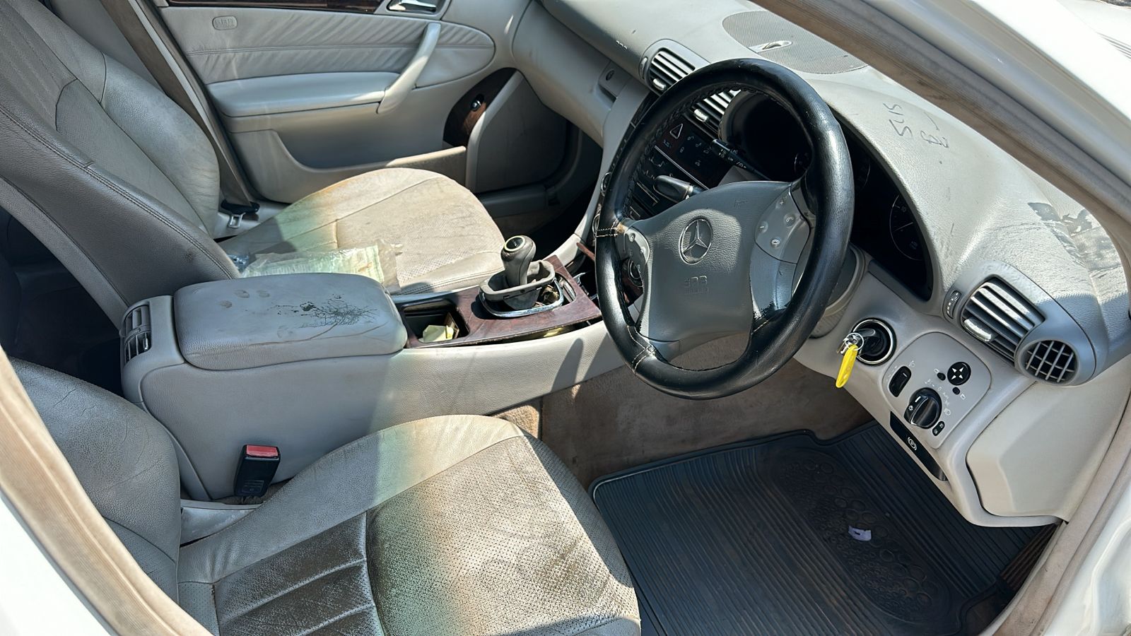 Mercedes W203 m646  Stripping For Spares German Age Brakpan - Private Seller