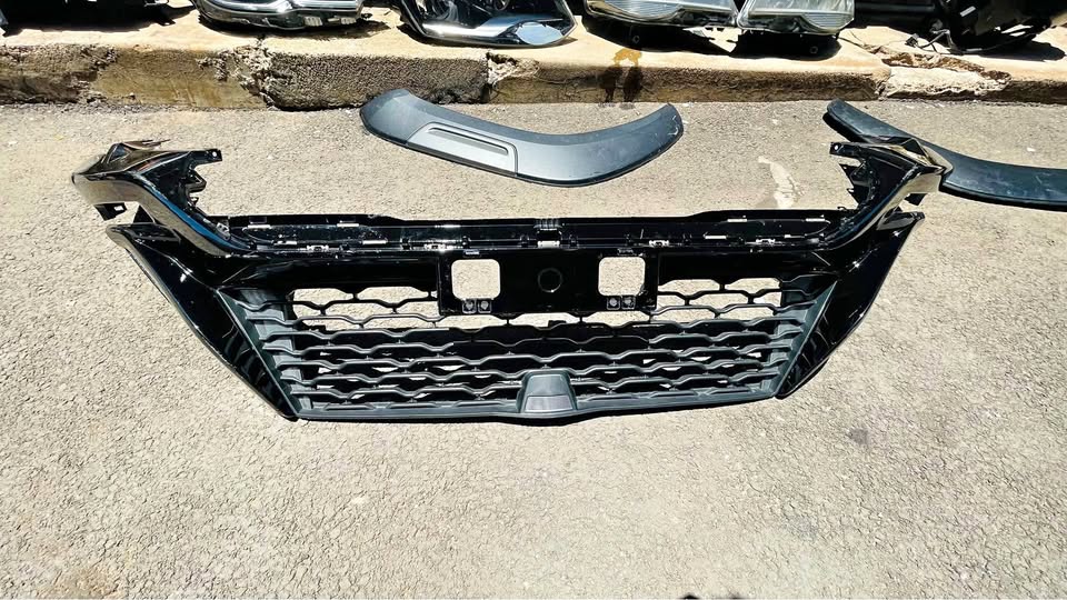 Toyota Fortuner GR sport front lower bumper grill - Private Seller Toyota Fortuner GR sport front lower bumper grill - Private Seller