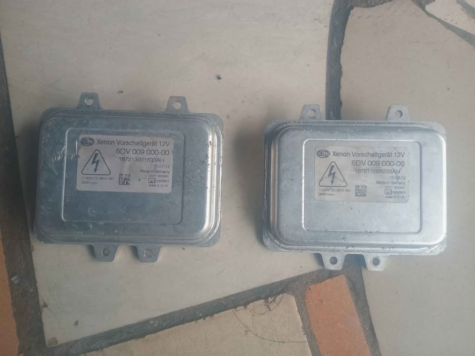 BMW 06-10 E60 M5 Ballast Xenon Light OEM - Private Seller BMW 06-10 E60 M5 Ballast Xenon Light OEM - Private Seller