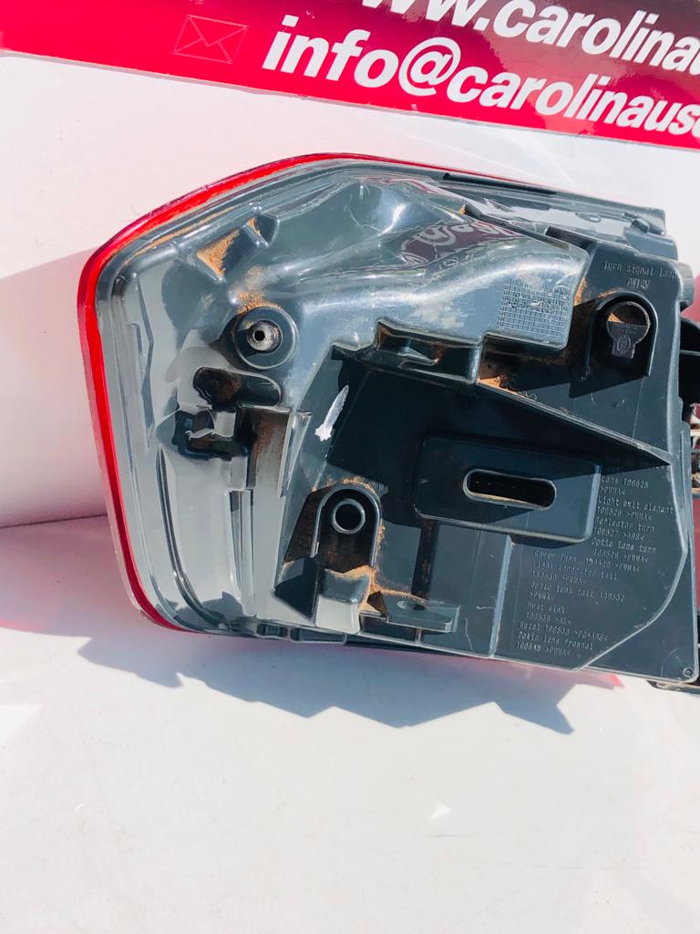 BMW F30 Msport 330i left and right side outer taillight - Private Seller