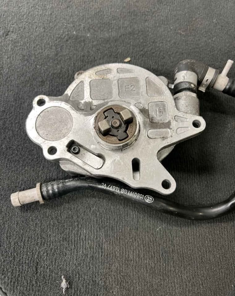 Vw Amarok Audi 2.0tdi Vacuum pump - Private Seller Vw Amarok Audi 2.0tdi Vacuum pump - Private Seller
