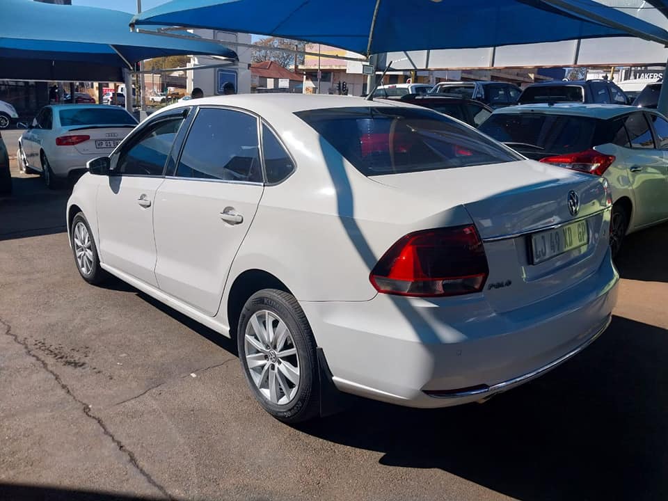 2019 VOLKSWAGEN POLO 6 SEDAN  1.6 71 000KM MANUEL PETROL WHITE COLOR