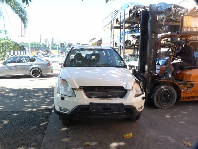 Honda CRV 2.0 A/T - Private Seller Honda CRV 2.0 A/T - Private Seller