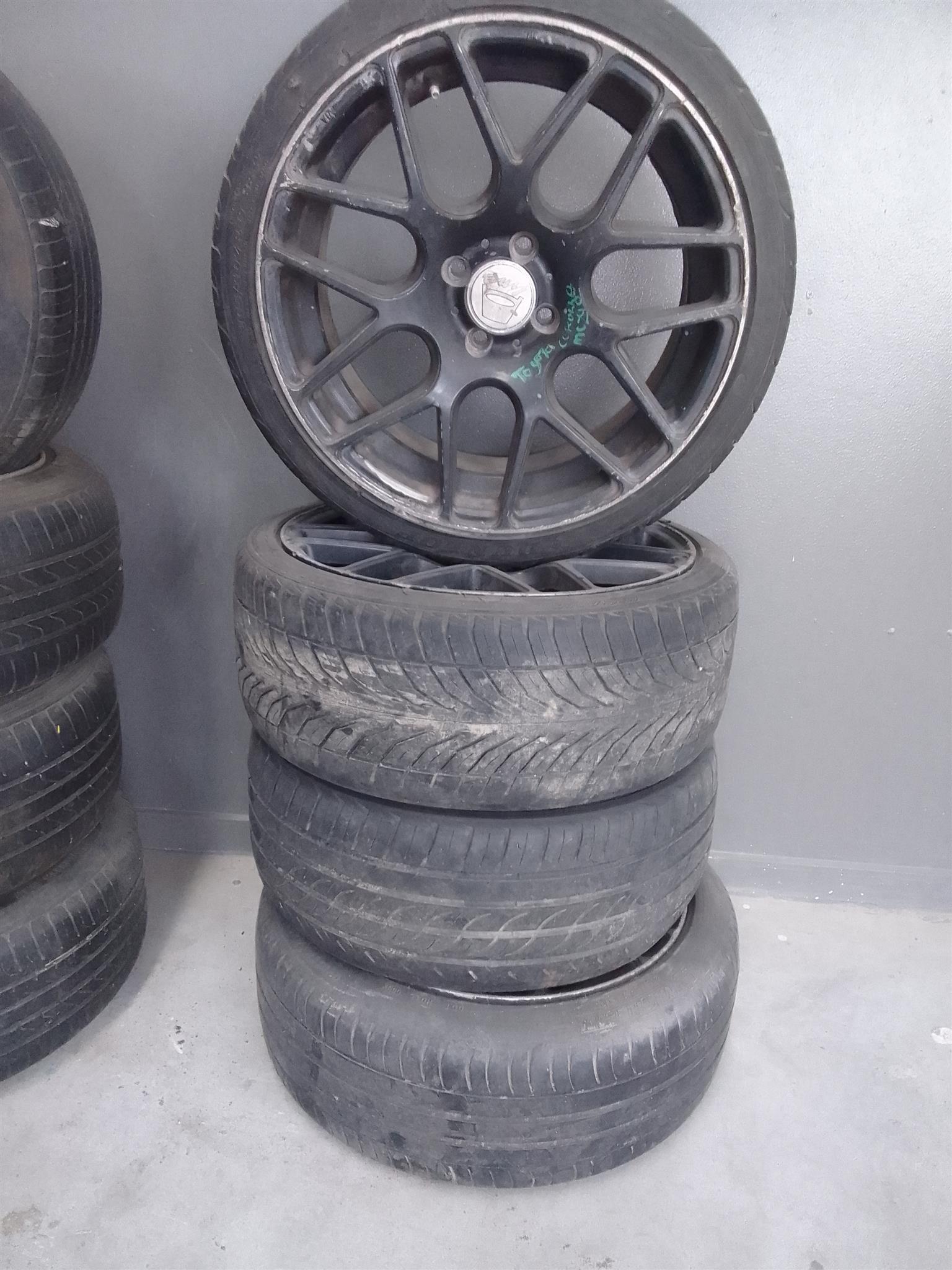 Toyota Run-x R17/40/205 rim and tire for sale. - Private Seller