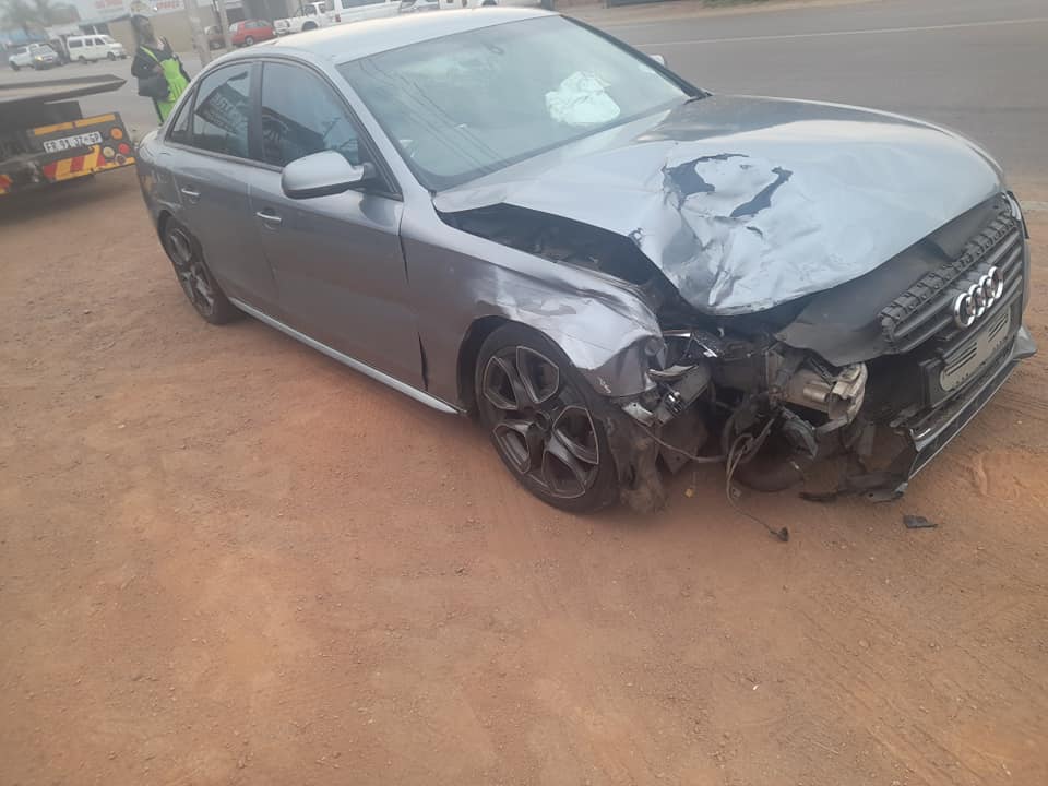 Audi A4 B8 stripping for spares 2.0 TDI manual - Private Seller