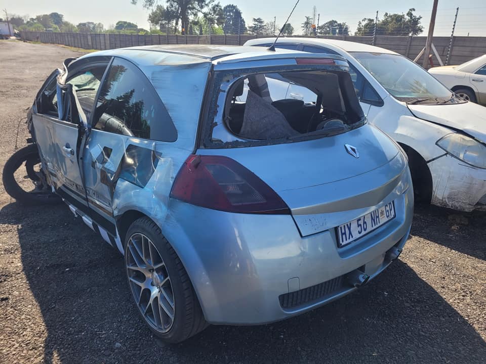 Renault Megane Sport Stripping for Spares - Private Seller Renault Megane Sport Stripping for Spares - Private Seller