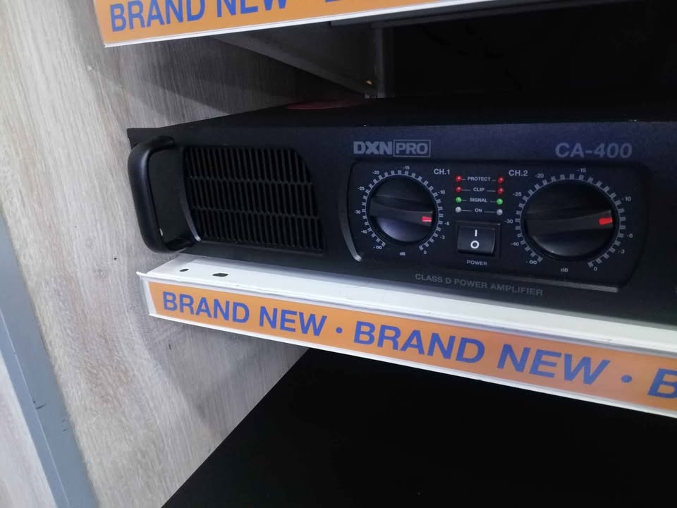 DXNPRO CA-400 POWER AMPLIFIER