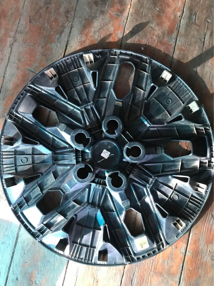 2020 Hyundai size 16’ wheel cap for sale. - Private Seller