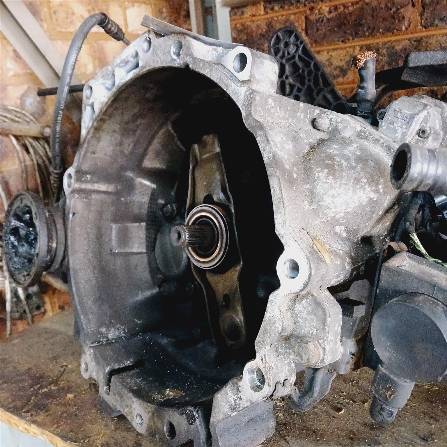 VW 1.4L Golf V Tsi Manual Gearbox | BMY JXP - Private Seller