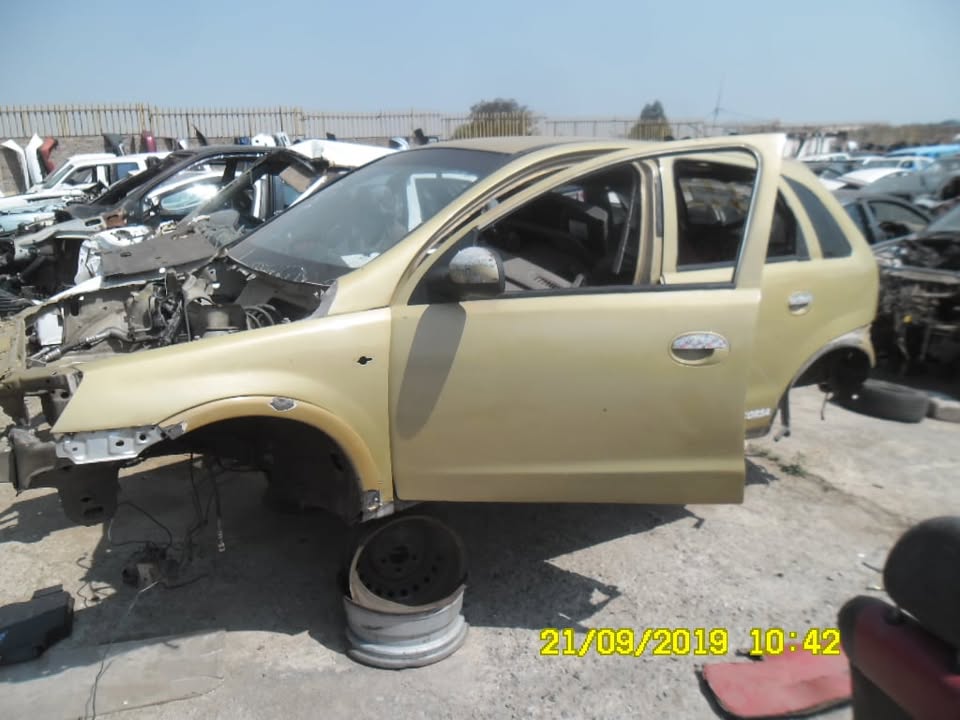 Corsa Gamma stripping for spares - Private Seller Corsa Gamma stripping for spares - Private Seller