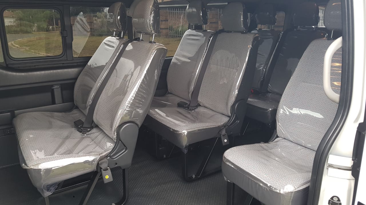 2018 Toyota Quantum 2.5D 4D GL 14 seater bus