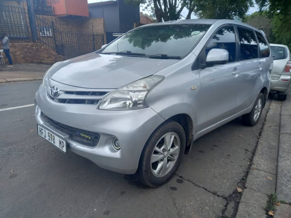 2013 Toyota Avanza 1.5 PETROL, MANUAL, SILVER Color, Mileage