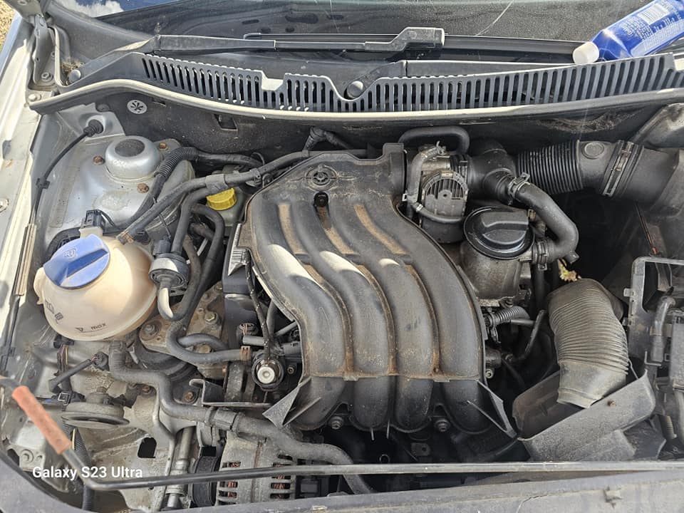Volkswagen Polo Bujwa 2.0 Stripping for Spares - Private Seller