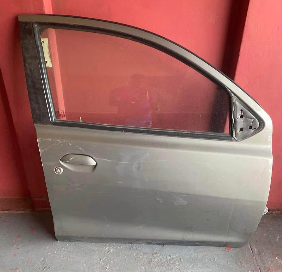 Datsun Go Doors and TailGate - Private Seller Datsun Go Doors and TailGate - Private Seller