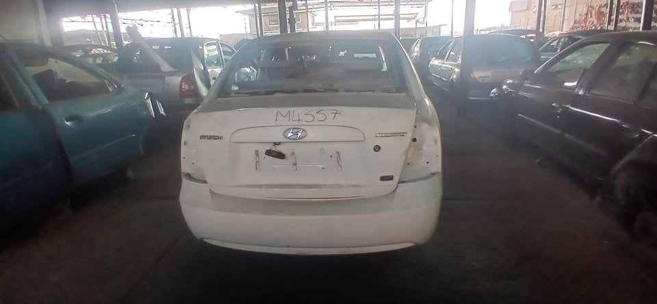 HYUNDAI ACCENT CVVT STRIPPING FOR SPARES - Private Seller