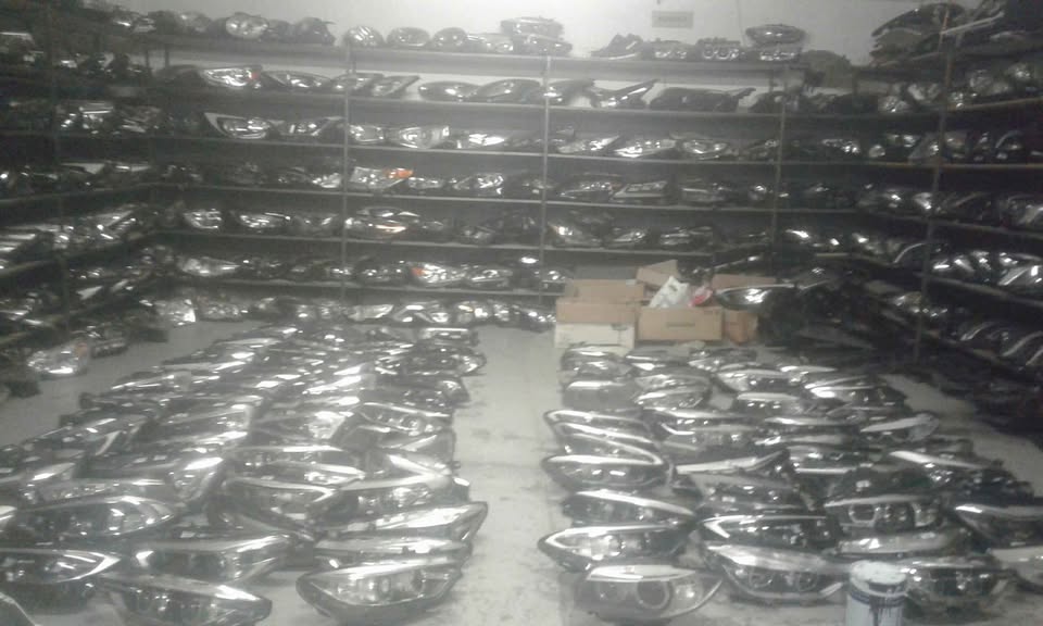 BMW Audi Kia Mercedes Benz and be headlights - Private Seller BMW Audi Kia Mercedes Benz and be headlights - Private Seller