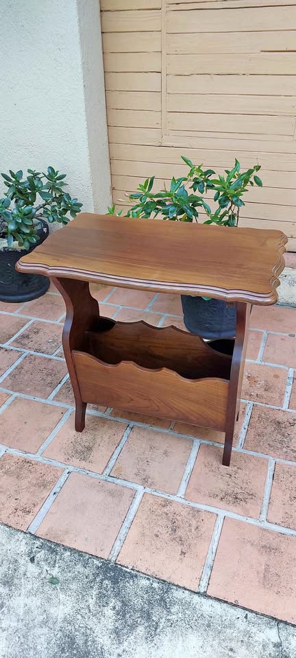 Stunning solid embiua magazine rack table combo