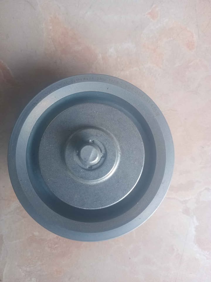 Idler pulley BMW  X6 E71 7 F01 / F02 - Private Seller