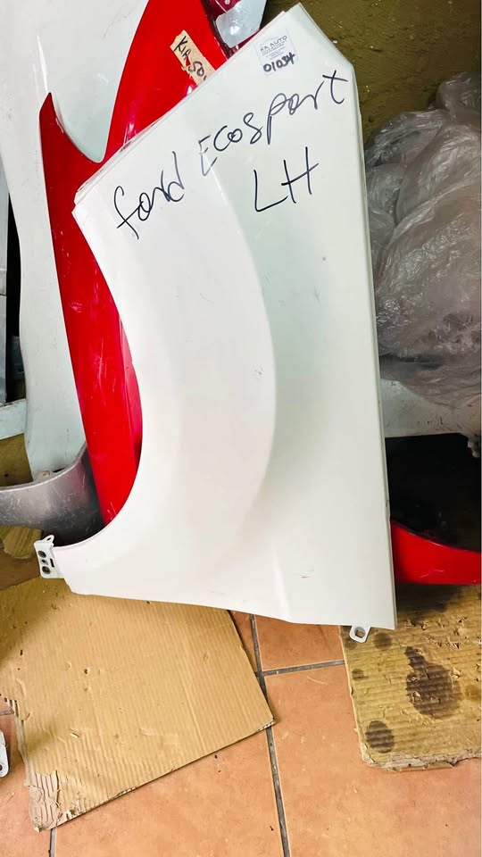 Ford Ecosport fender - Private Seller Ford Ecosport fender - Private Seller