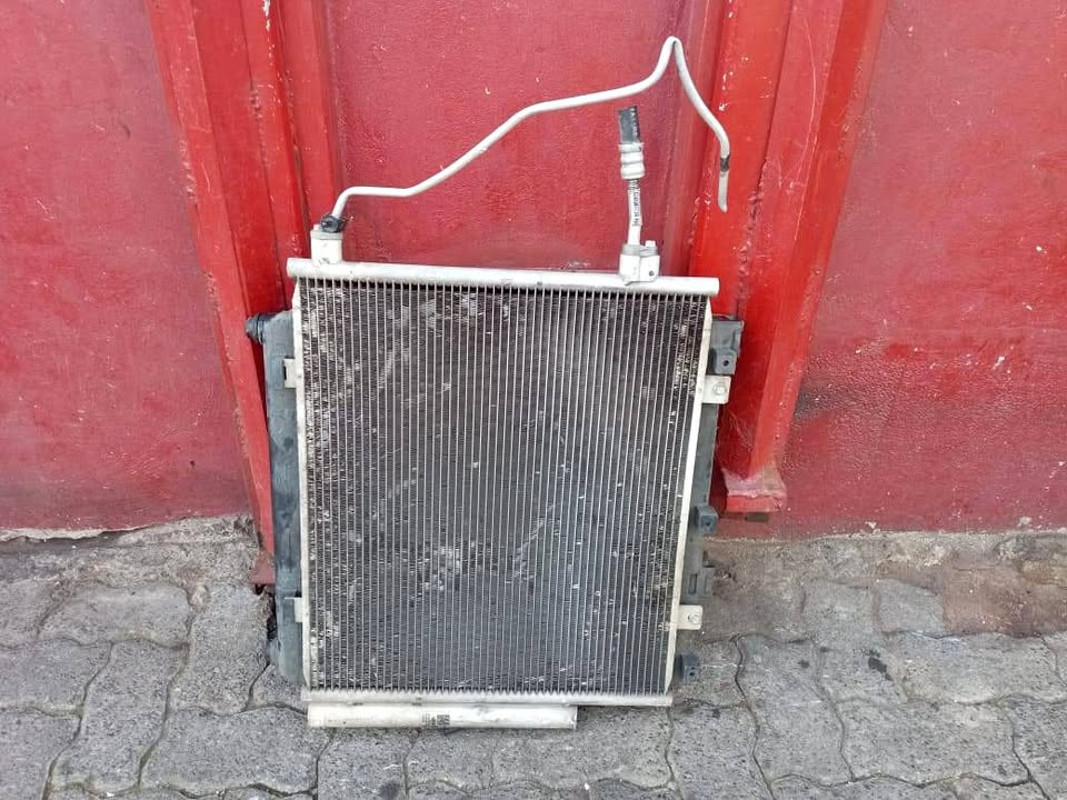 Renault Kiger Radiator set - Private Seller Renault Kiger Radiator set - Private Seller