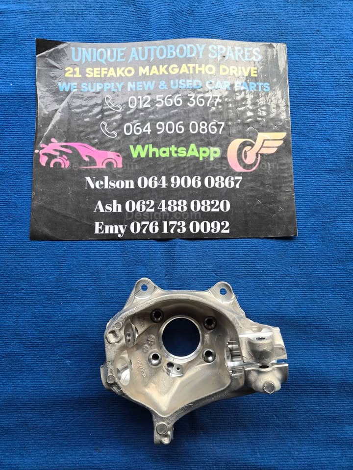BMW X3 G01 Left Front Knuckle Bearing Carrier