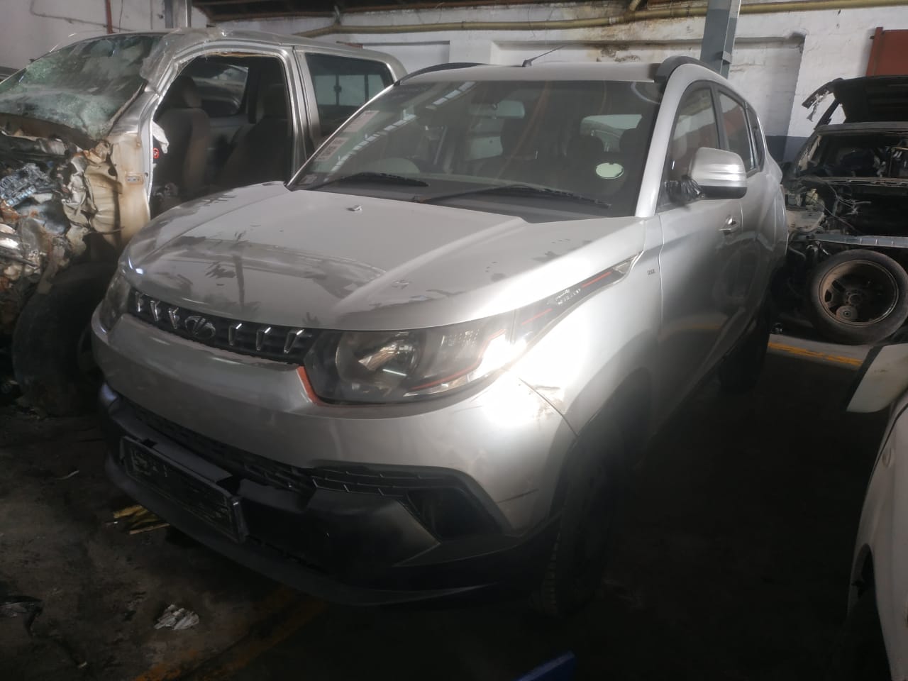 Mahindra KUV 100 Manual transmission Stripping for spares - Private Seller Mahindra KUV 100 Manual transmission Stripping for spares - Private Seller