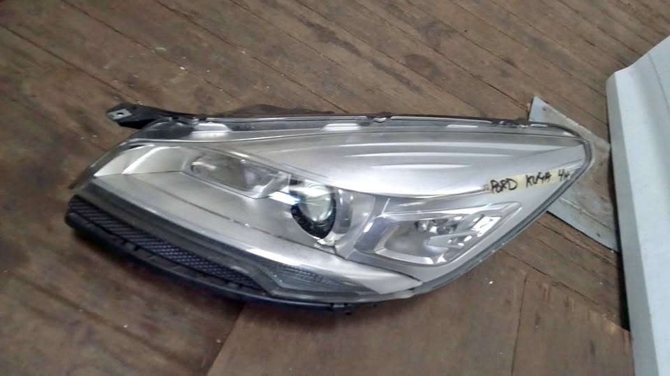 Ford kuga headlights - Private Seller Ford kuga headlights - Private Seller