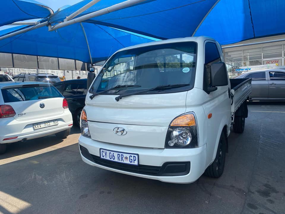 2014 HYUNDAI H-100 2.6 MANUAL