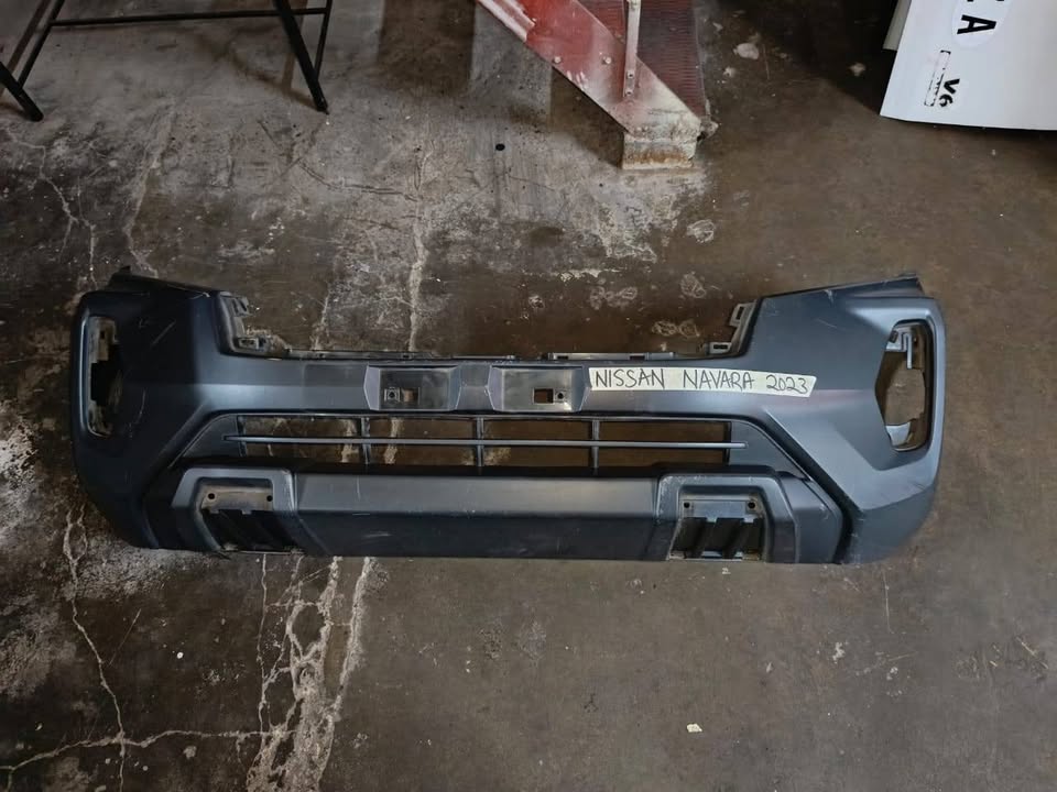 Nissan Navara 2023 front bumper - Private Seller Nissan Navara 2023 front bumper - Private Seller