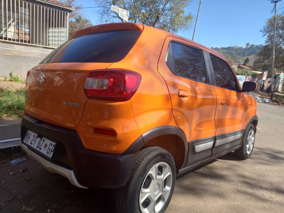 2020 SUZUKI S PRESSO 1.0 MANUAL PETROL, ORANGE, 31000KMS SERVICE BOOK.