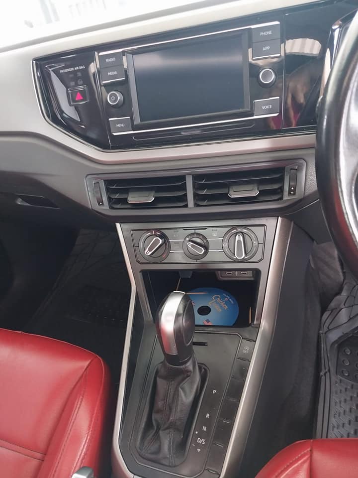 2019 VW POLO 1,0 TSI R-LINE