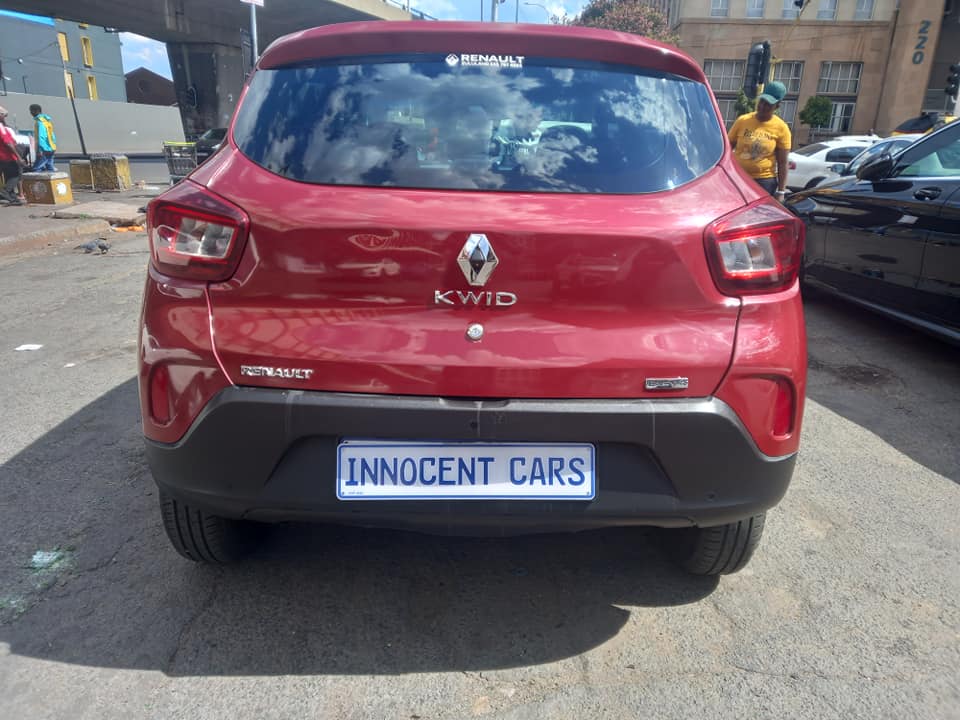 2022 RENAULT KWID 1.0 PETROL, AUTOMATIC, MAROON COLOUR, MILEAGE 23000KM, SPARE KEY