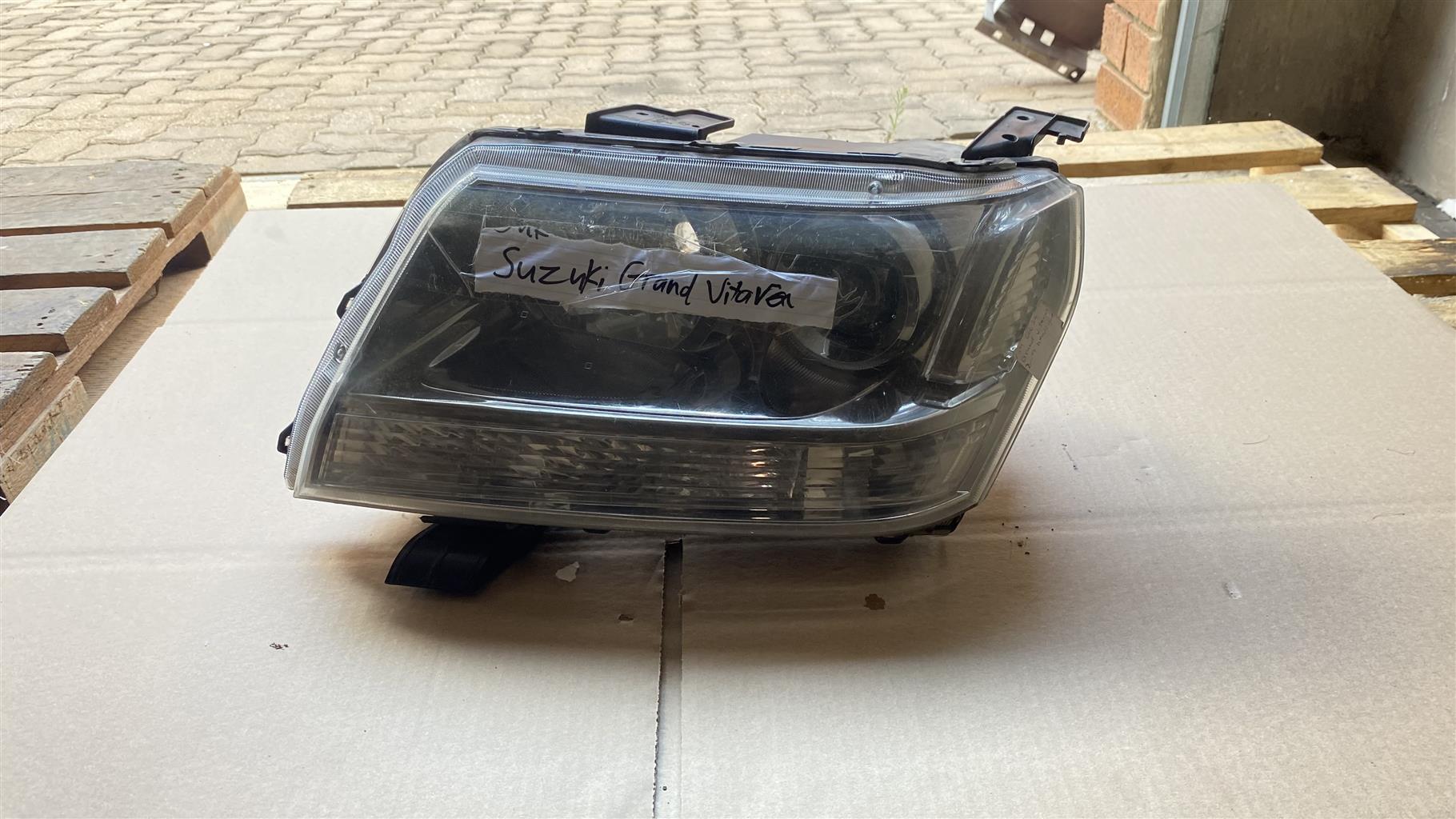 grand Vitara headlight - Private Seller