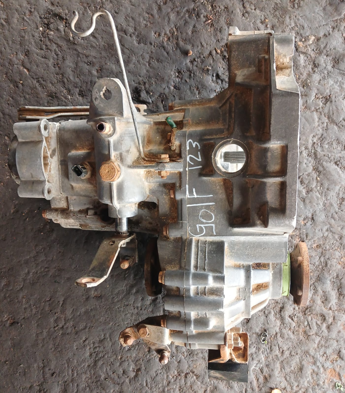 VW GOLF GEARBOX FOR SALE - Private Seller