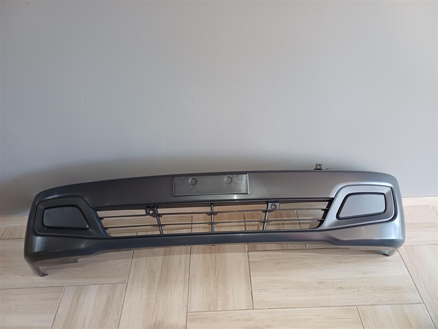 2012 Hyundai H100 bumpers for sale - Private Seller 2012 Hyundai H100 bumpers for sale - Private Seller