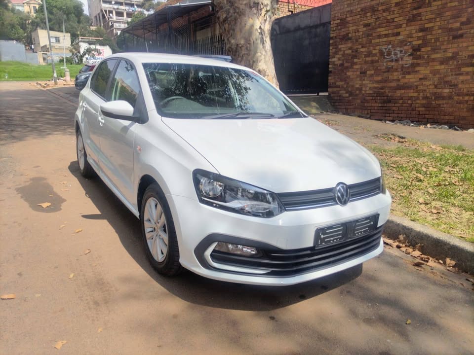 2024 VW polo vivo 1.4 hatchback