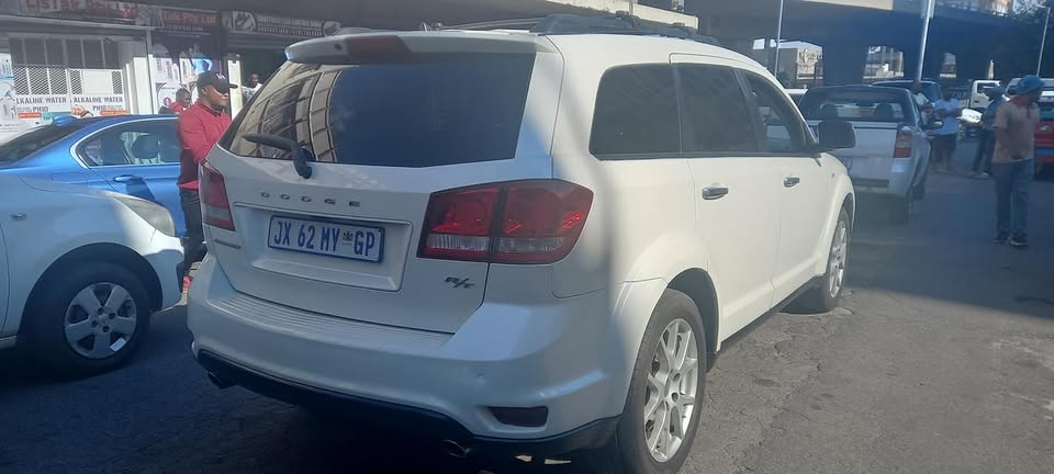 2014 DODGE JOURNEY RT 3.6 PETROL, AUTOMATIC TRANSMISSION, WHITE COLOUR