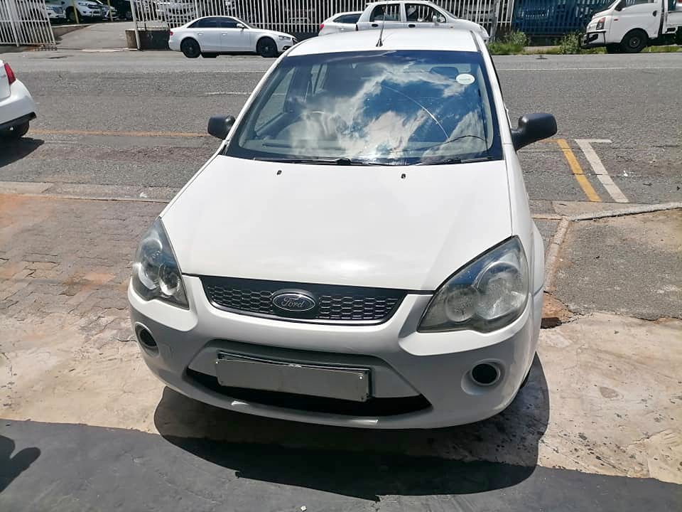 2014 Ford Ikon 1.6 Sedan with a Nice interior