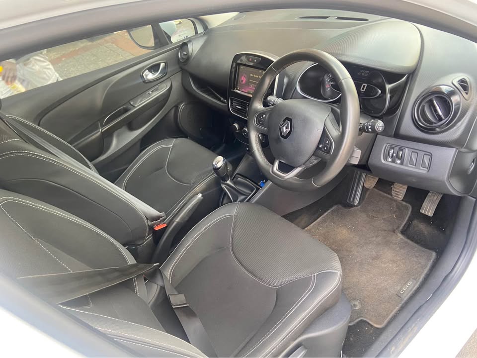 2019 RENAULT CLIO 4 900T 53000KM Manual