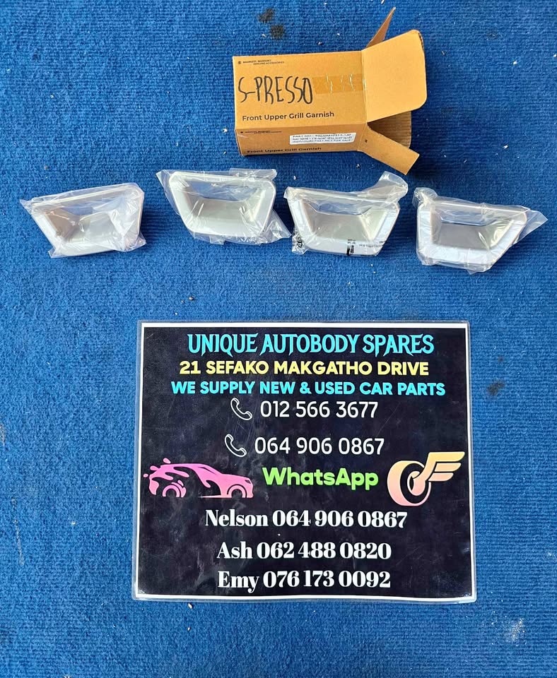 Suzuki S Presso Front Upper Grill Garnish - Private Seller Suzuki S Presso Front Upper Grill Garnish - Private Seller