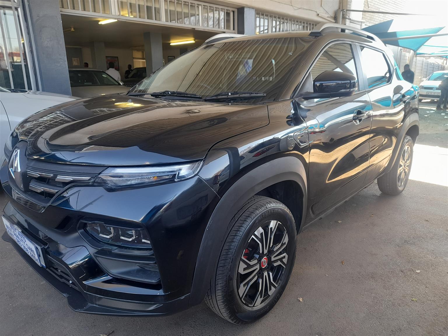 Pre-owned 2024 Renault Kiger 1.0 Engine Capacity